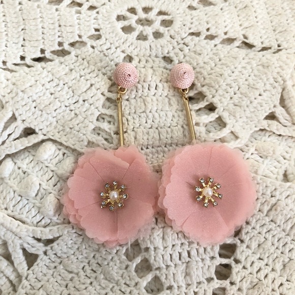 Jewelry - Flower Earrings